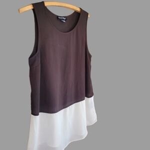 Charlie Paige Black and White Colorblock Sleeveless Top M